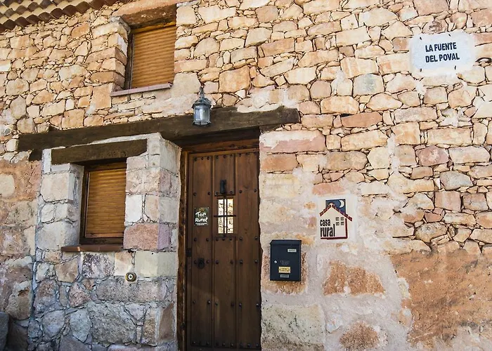 La Fuente Del Poval Caballar